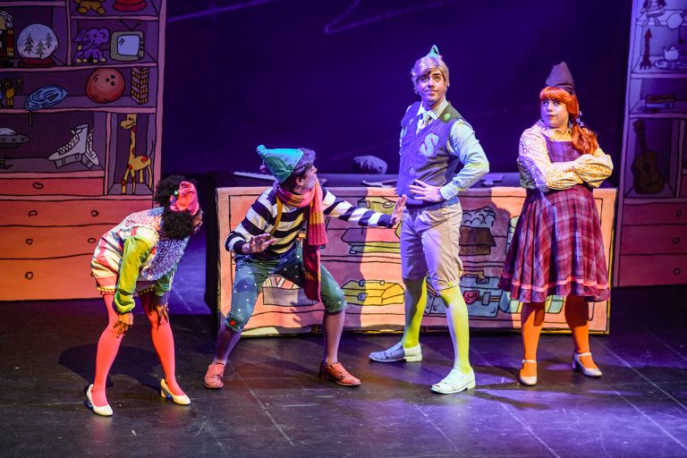 SLH _ Little Helpers